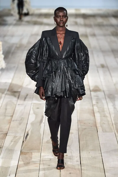 Look 42